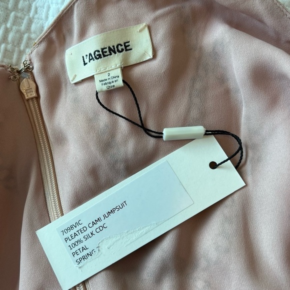 L'AGENCE Silk Pink Chain Print Chiara Wide Leg Jumpsuit NWT - Picture 16 of 16